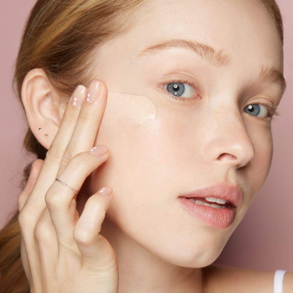 LOREAL Lumi Foundation SPF 20