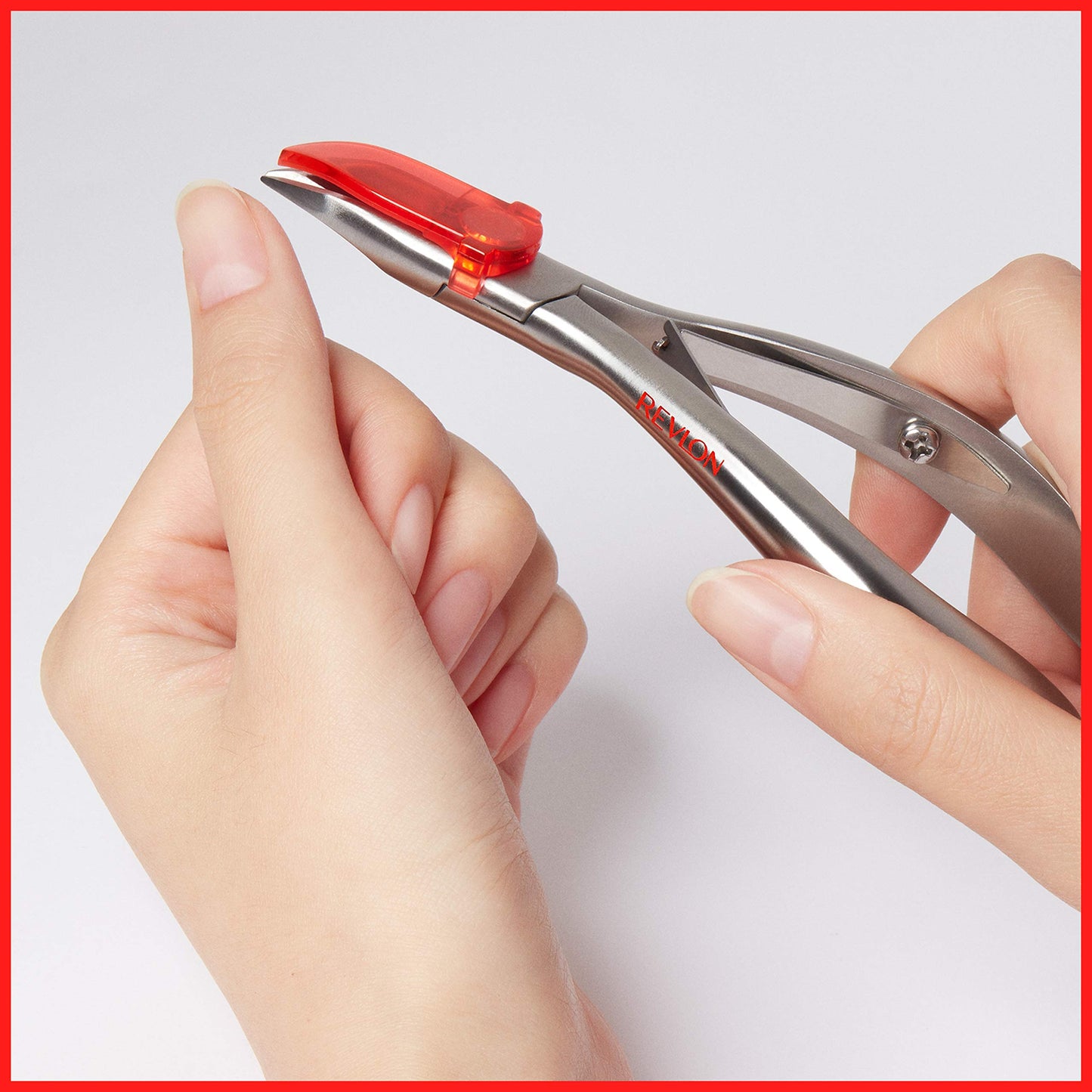 REVLON No-Ricochet Nail Nipper