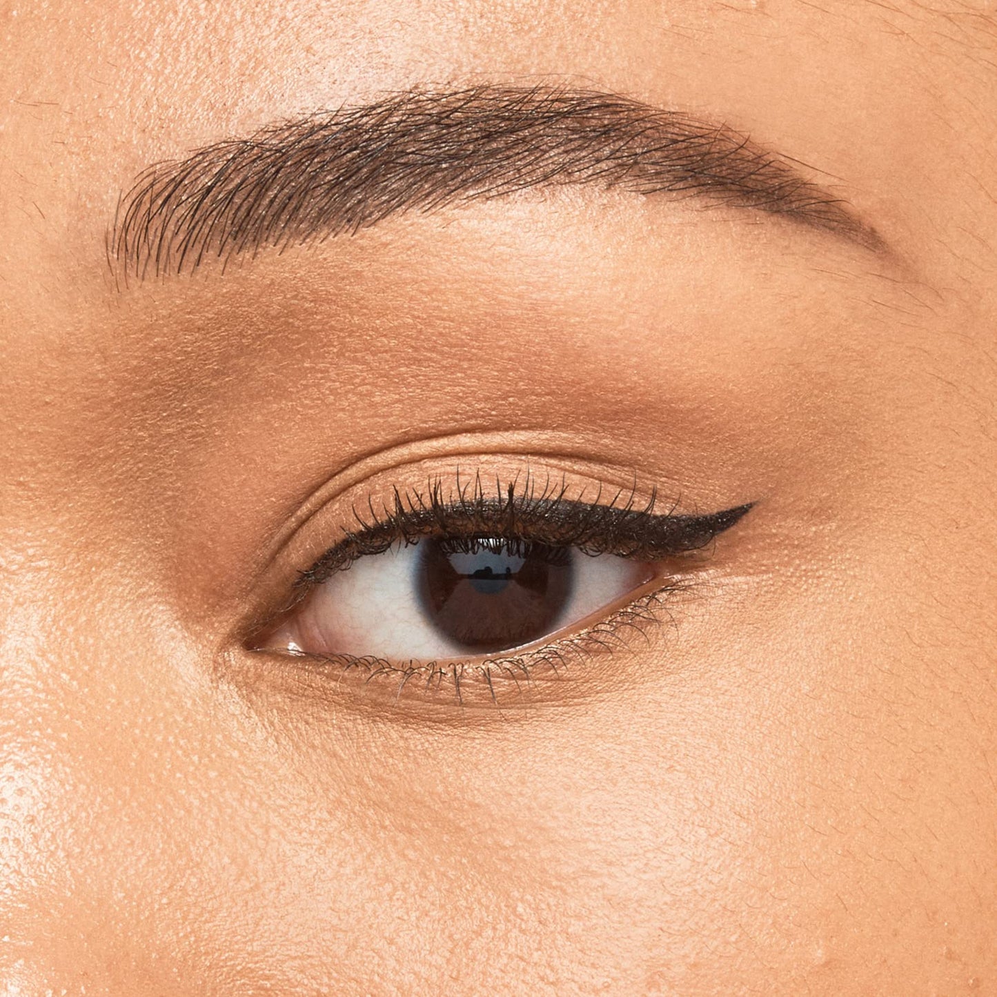 Line Up Liquid Eyeliner