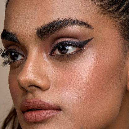 REVLON 2 In 1 Angled Kajal Eye Liner