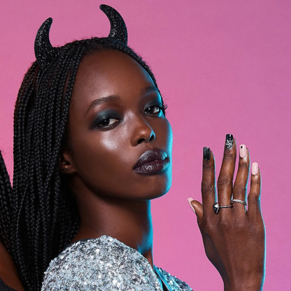 Glow In The Dark Press-On Nails Halloween Limited Edition