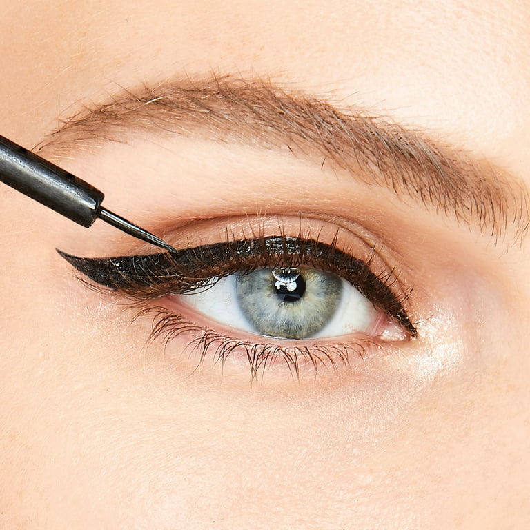 Magnetic Eyeliner Line, Lash, Done!