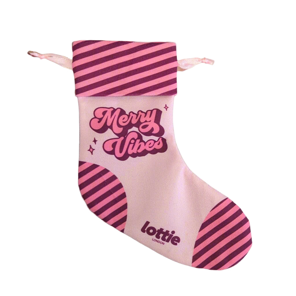 “Merry Vibes” Stocking – Festive & Fun Makeup Holder (2 Pairs)